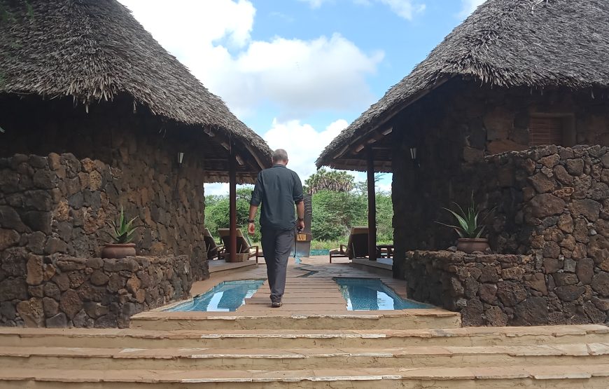 Tsavo East (3 days, 2 nights)